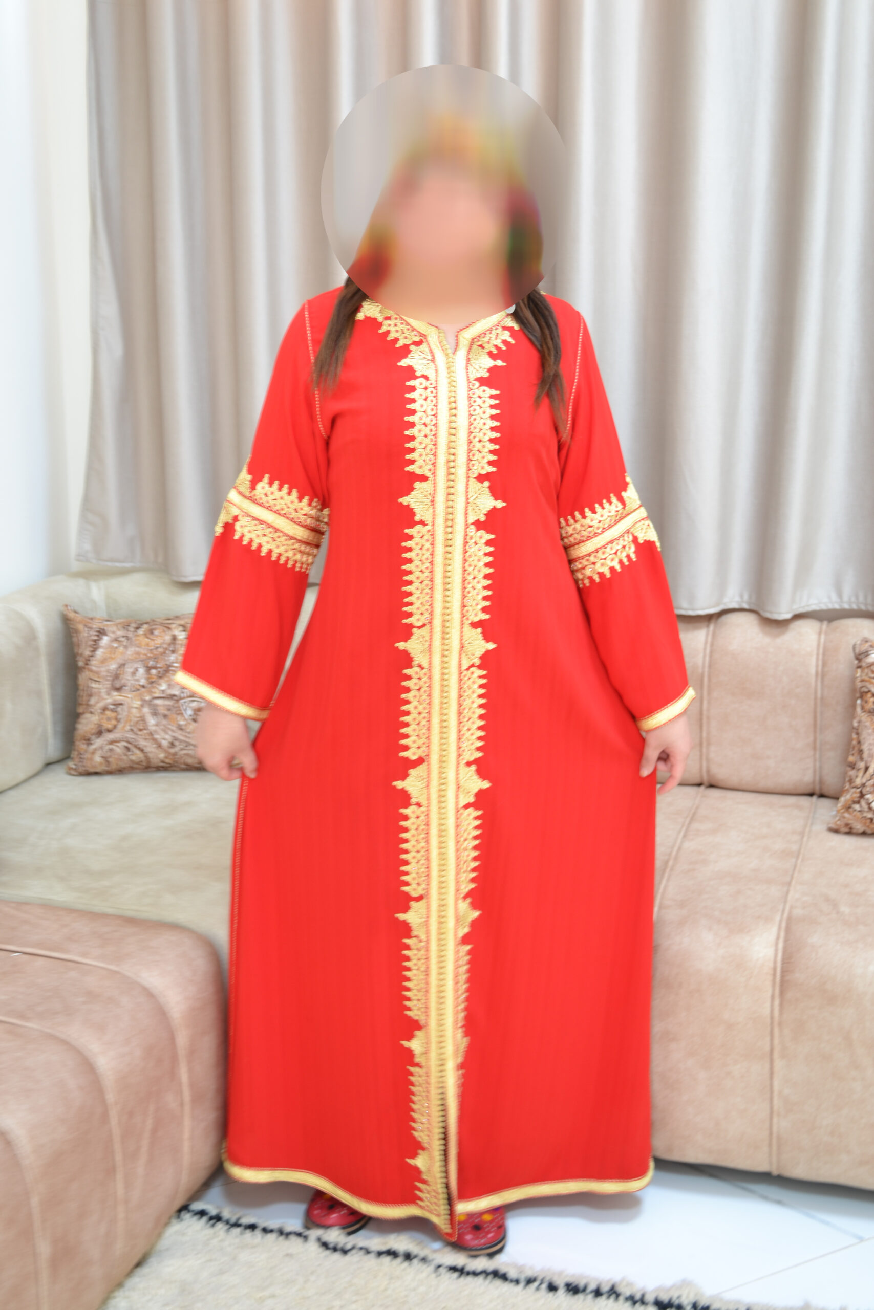 Jellaba Rouge et Dorée