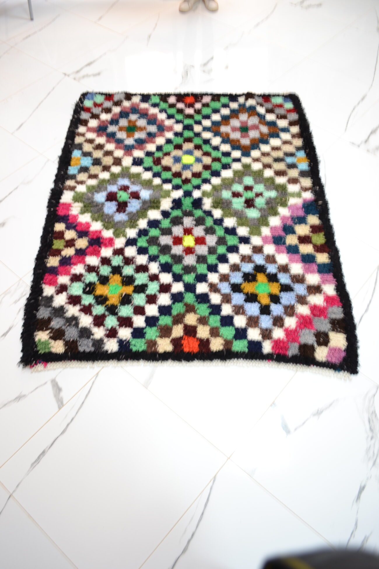 Tapis rouges à losanges